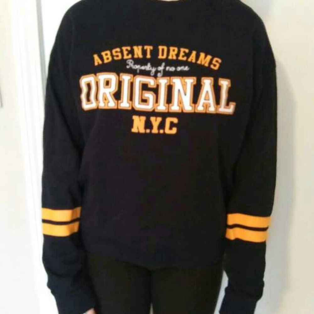 Indigo long-sleeved shirt